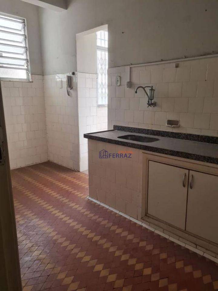 Apartamento à venda com 2 quartos, 80m² - Foto 3