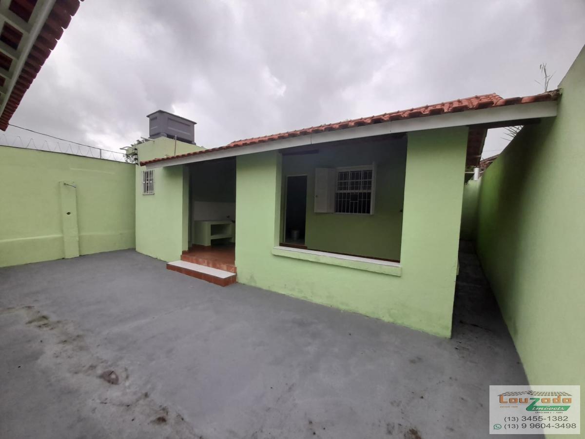 Casa à venda com 1 quarto, 310m² - Foto 1