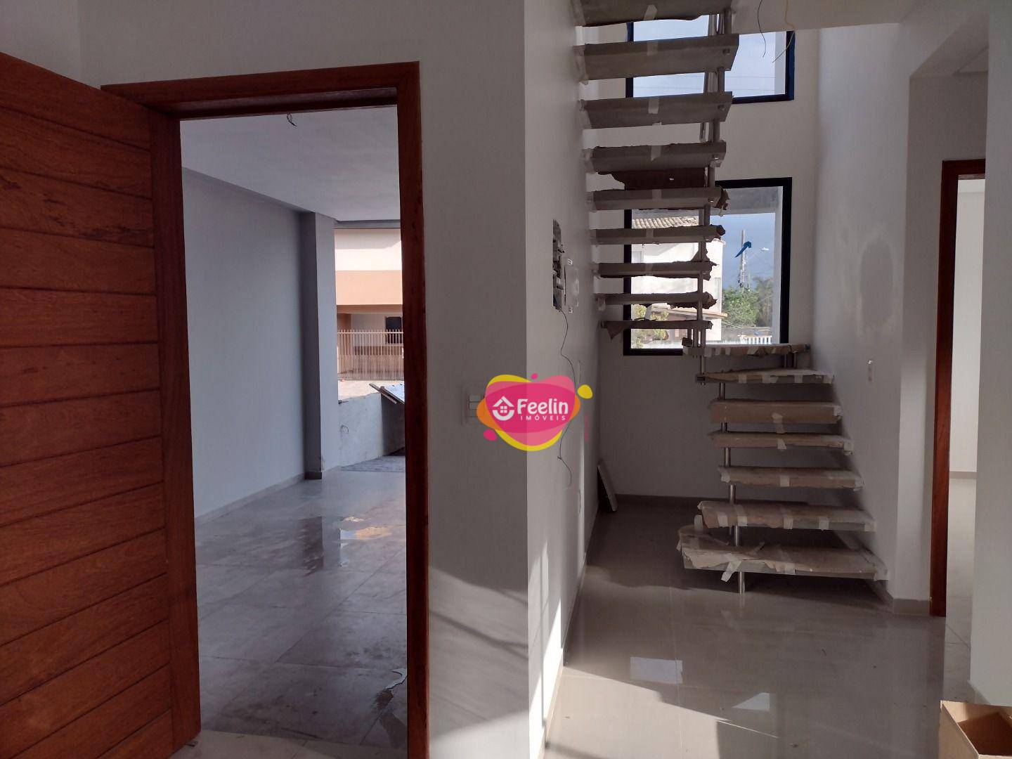 Casa à venda com 4 quartos, 142m² - Foto 13