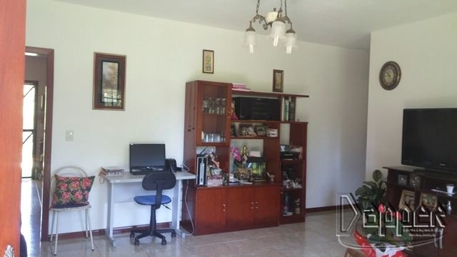 Casa à venda com 3 quartos - Foto 4