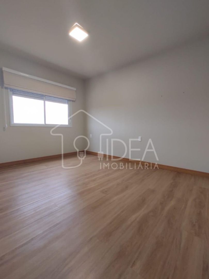 Apartamento à venda com 3 quartos, 81m² - Foto 11