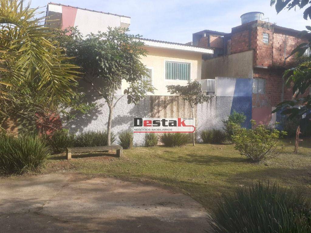 Sobrado à venda com 2 quartos, 130m² - Foto 2