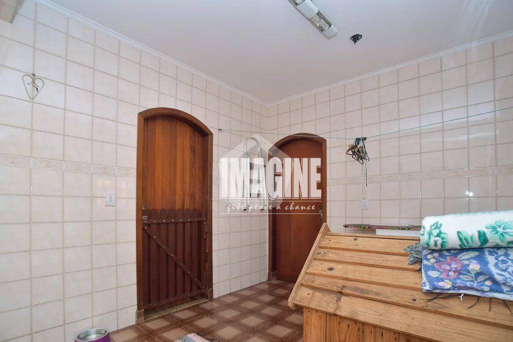 Sobrado à venda com 4 quartos, 360m² - Foto 31