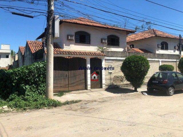 Casa à venda com 4 quartos, 205m² - Foto 8