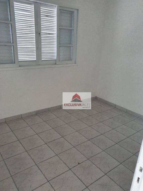 Casa à venda com 3 quartos, 150m² - Foto 4