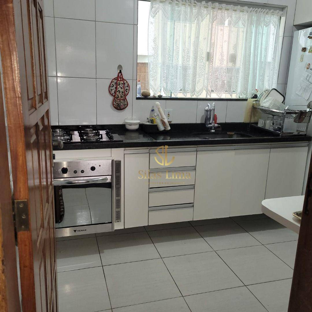 Casa de Condomínio à venda com 2 quartos, 64m² - Foto 2