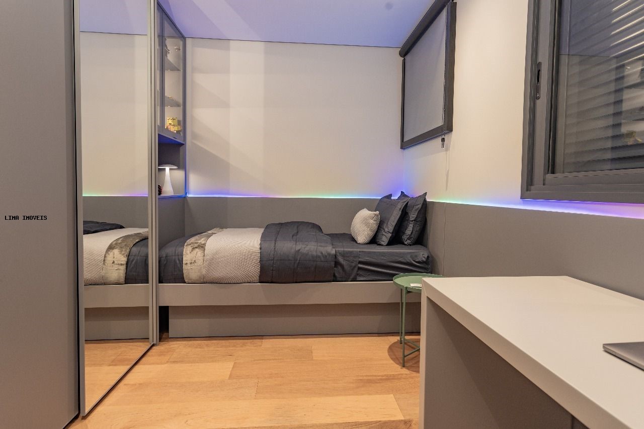 Apartamento à venda com 3 quartos, 151m² - Foto 11