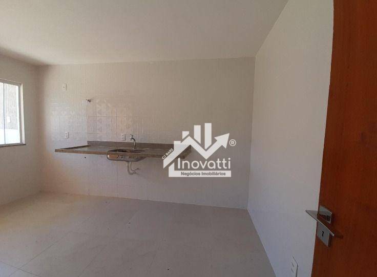 Casa à venda com 3 quartos, 100m² - Foto 10