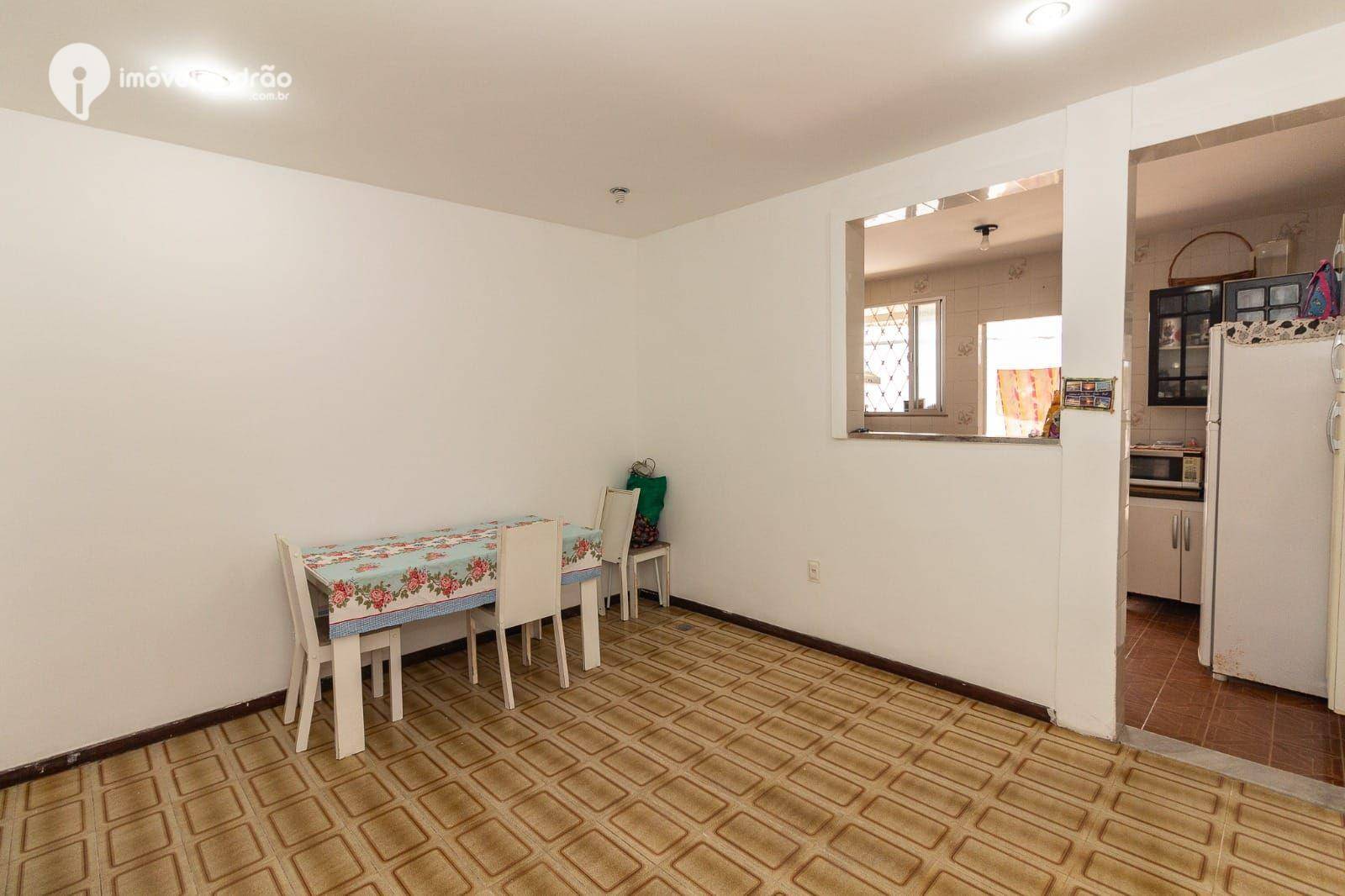 Casa à venda com 4 quartos, 320m² - Foto 26