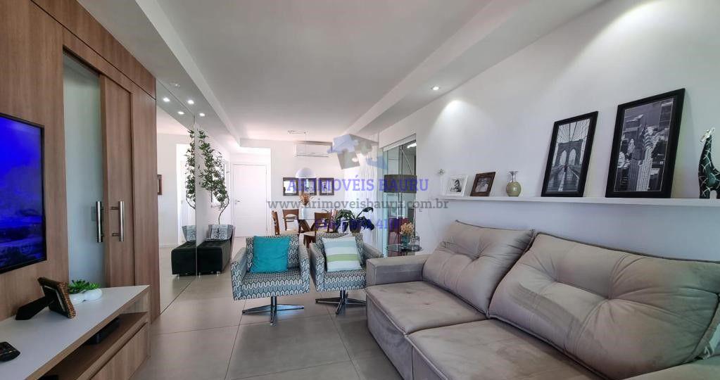 Apartamento à venda com 3 quartos, 130m² - Foto 2