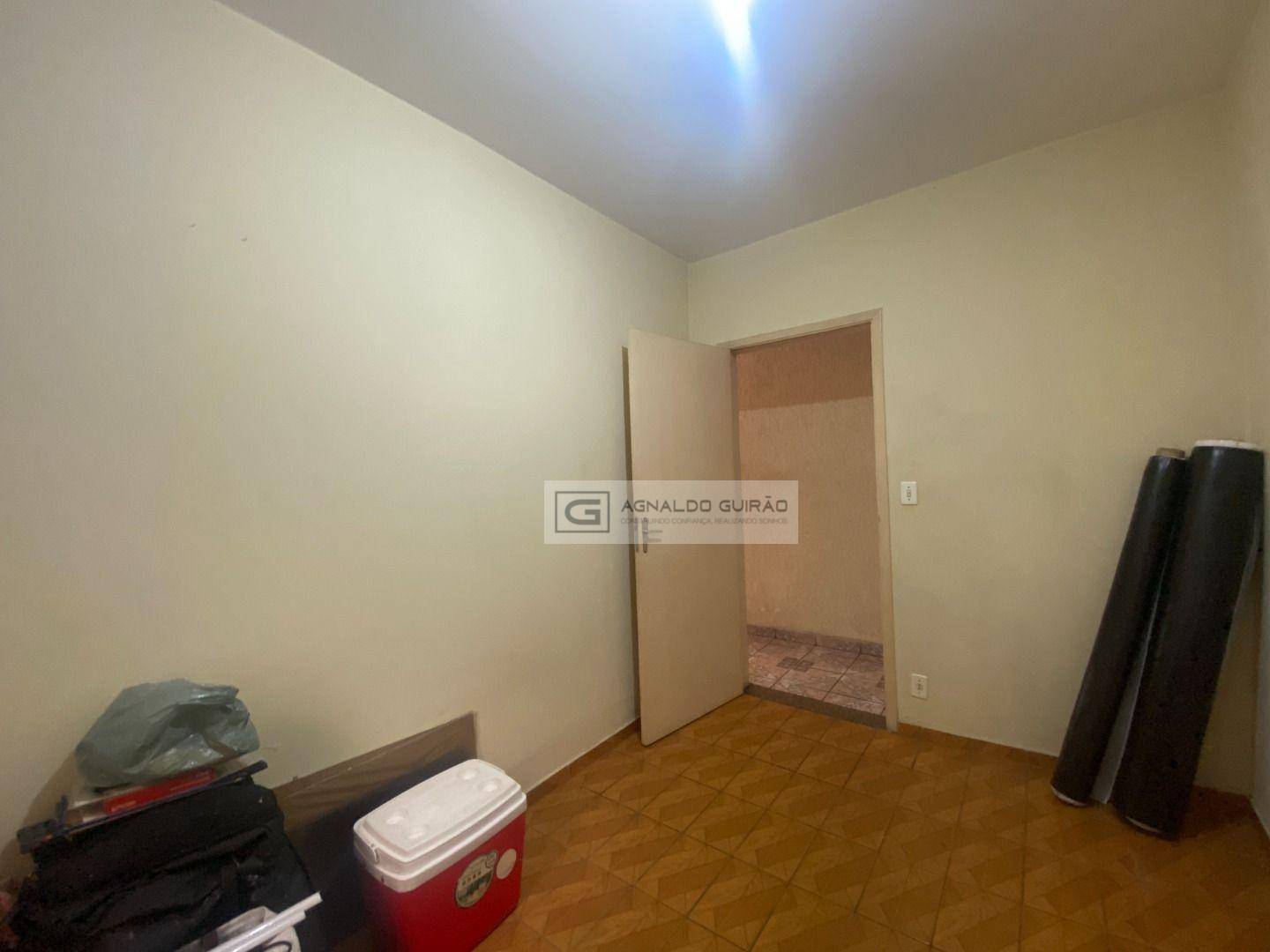 Casa à venda com 3 quartos, 126m² - Foto 8