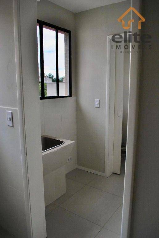 Apartamento à venda com 2 quartos, 63m² - Foto 13