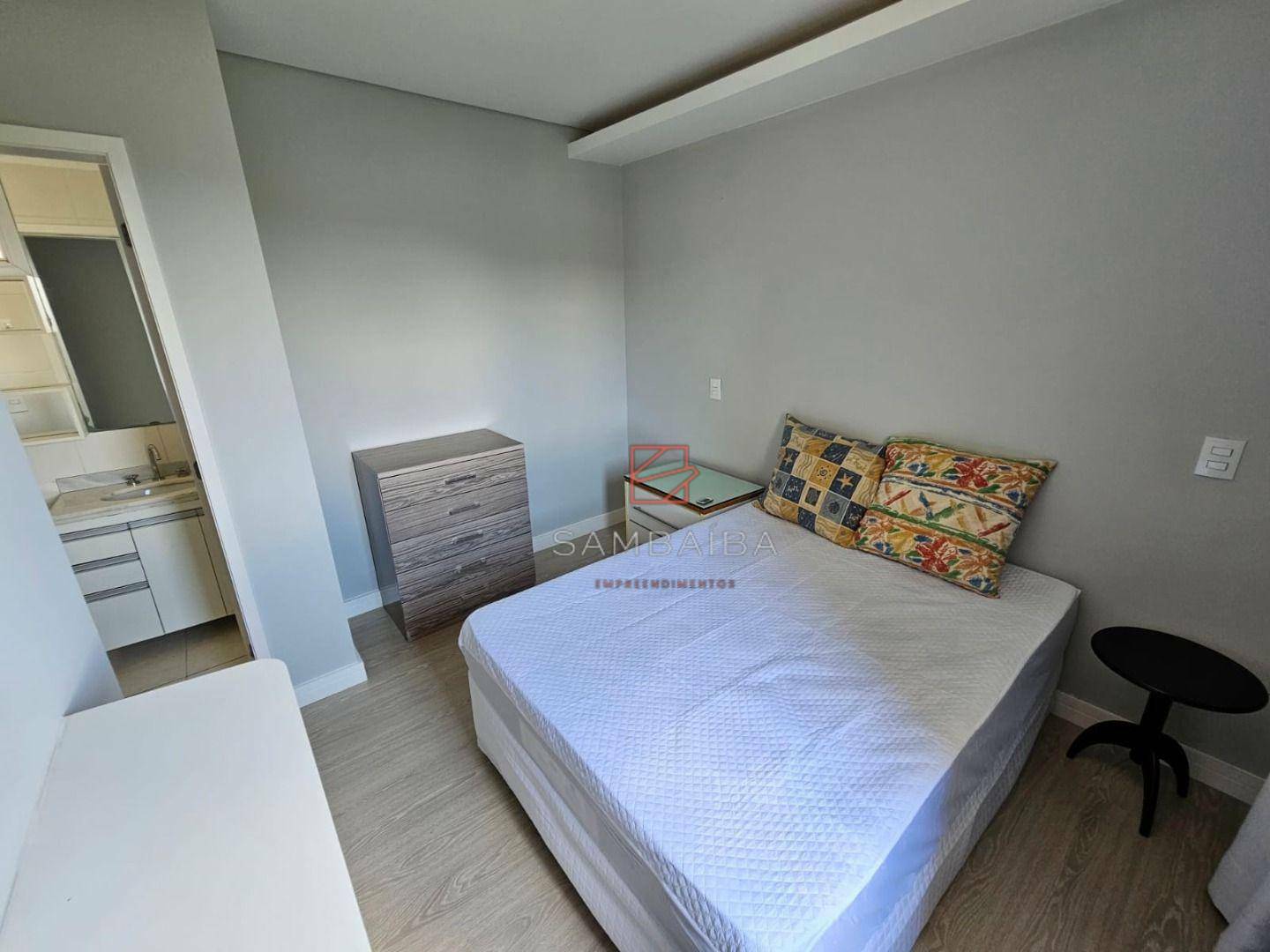 Apartamento para alugar com 2 quartos, 70m² - Foto 10