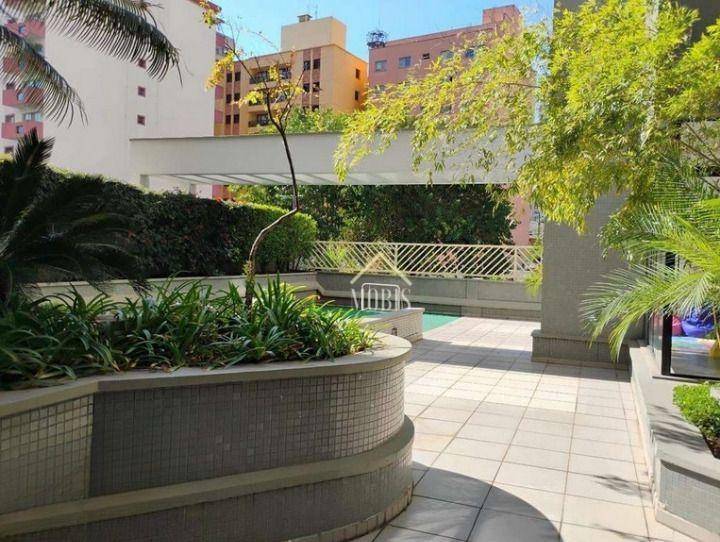 Apartamento à venda e aluguel com 3 quartos, 165m² - Foto 62