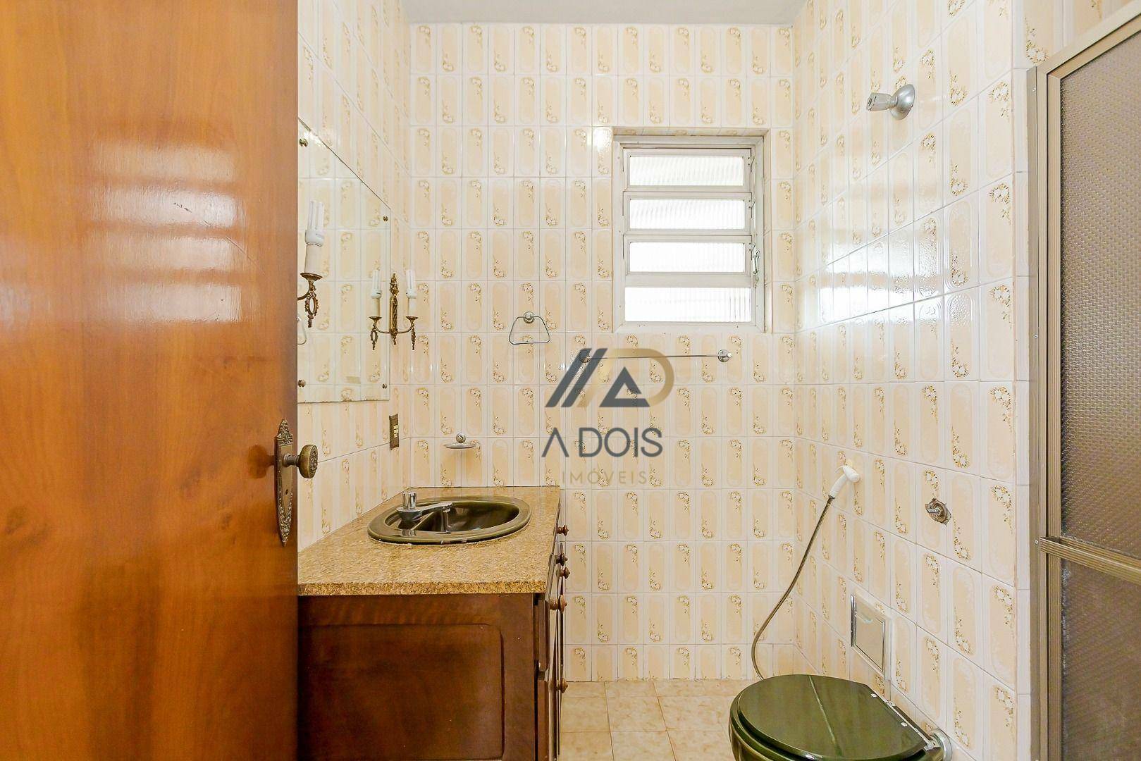 Sobrado à venda com 4 quartos, 320m² - Foto 22