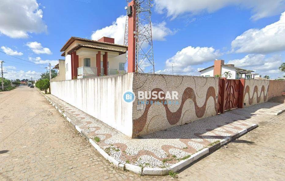 Casa à venda com 4 quartos, 283m² - Foto 2