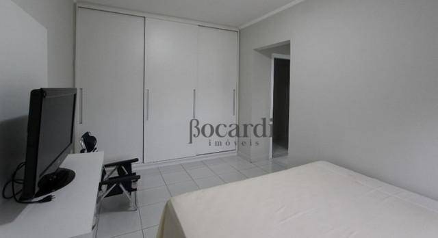 Apartamento à venda com 4 quartos, 194m² - Foto 9