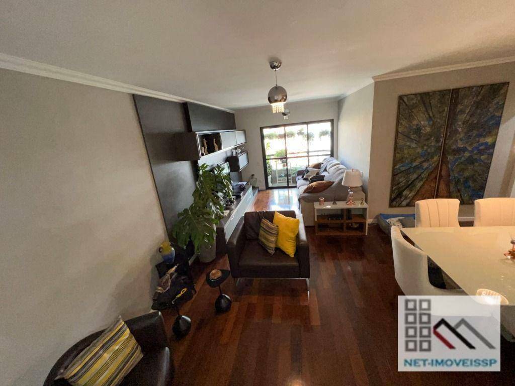 Apartamento à venda com 3 quartos, 134m² - Foto 1