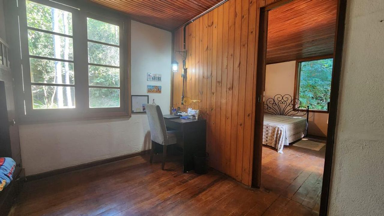 Casa à venda com 8 quartos, 1700m² - Foto 36