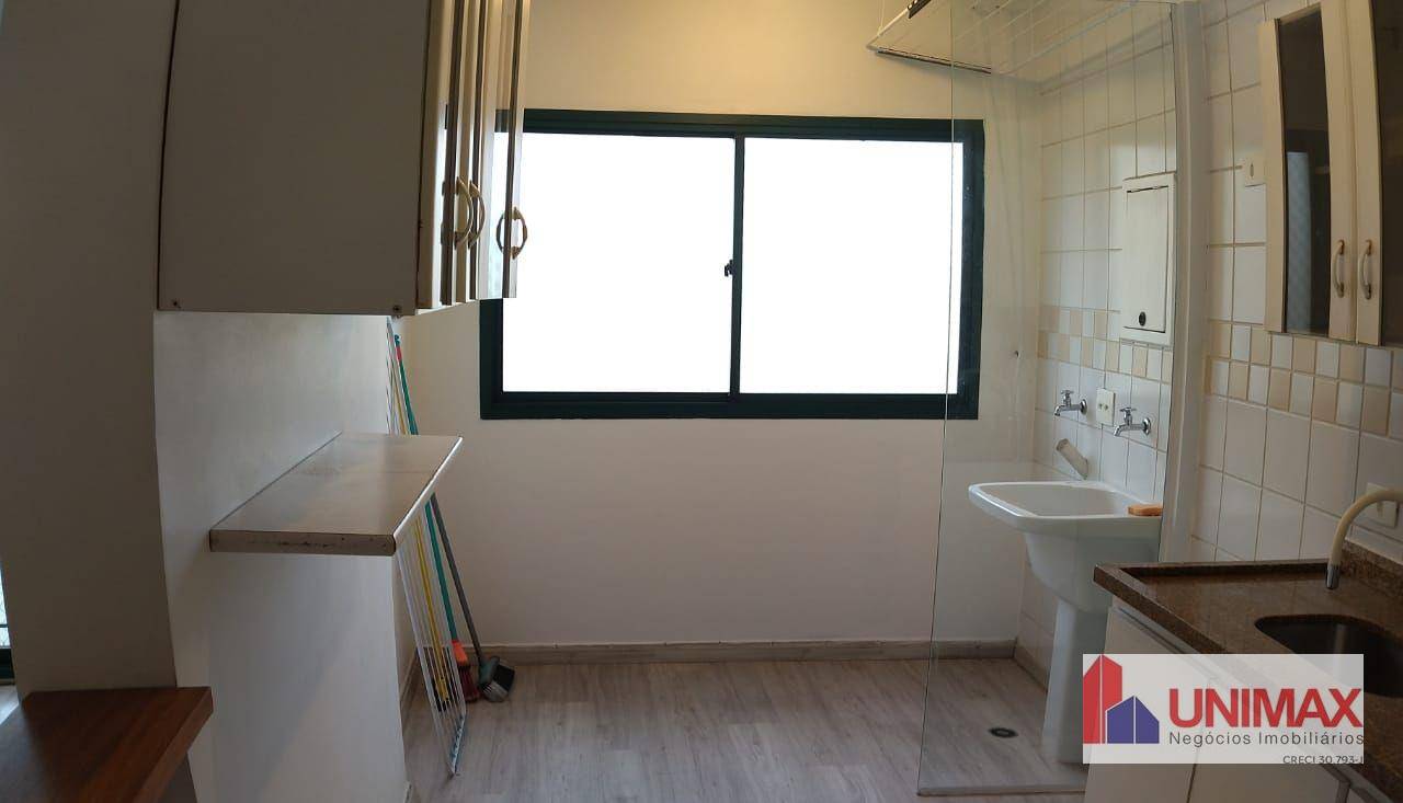 Apartamento para alugar com 2 quartos, 60m² - Foto 12