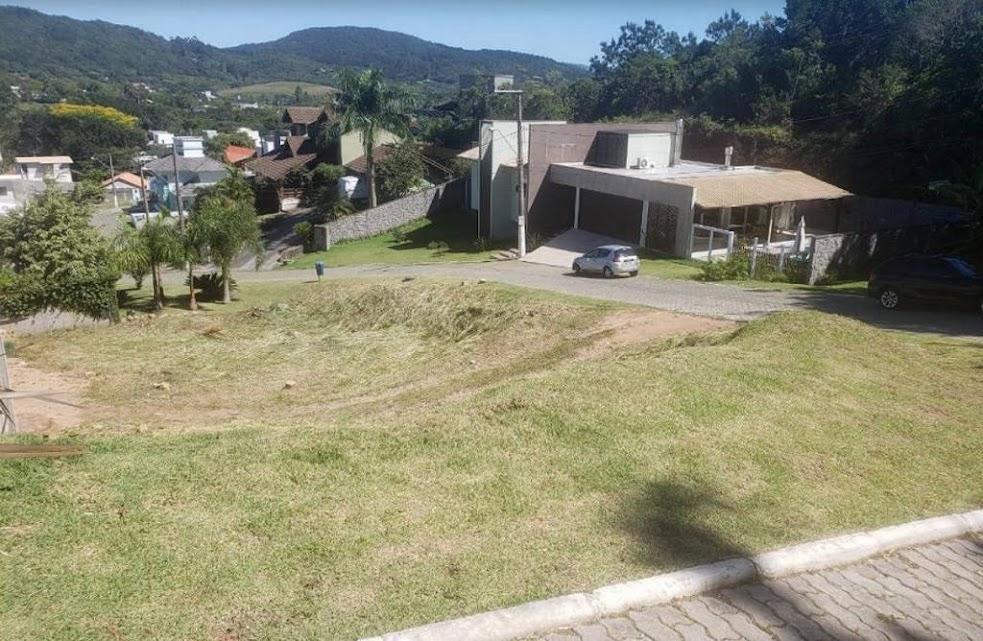 Terreno à venda, 643m² - Foto 2