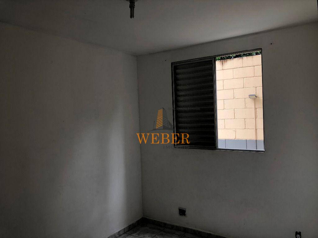 Apartamento à venda com 1 quarto, 40m² - Foto 13