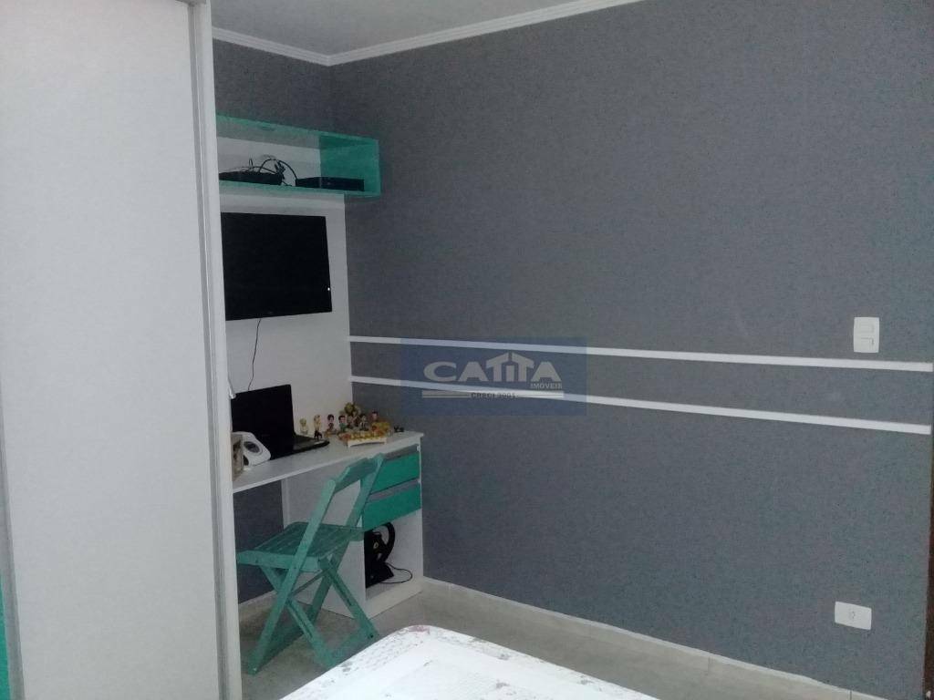 Sobrado à venda com 2 quartos, 320m² - Foto 12