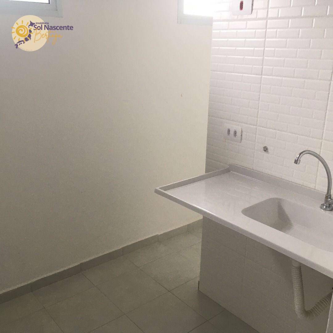 Apartamento para alugar com 2 quartos, 42m² - Foto 6