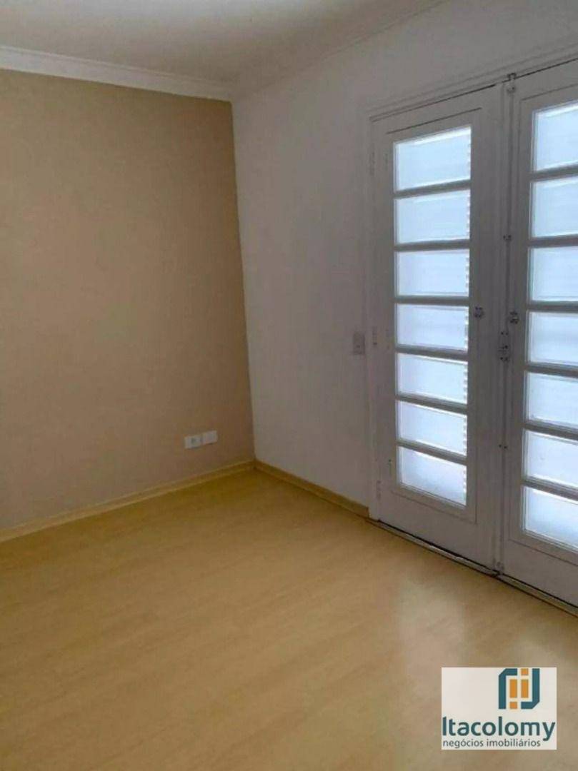 Casa de Condomínio para alugar com 3 quartos, 318m² - Foto 10