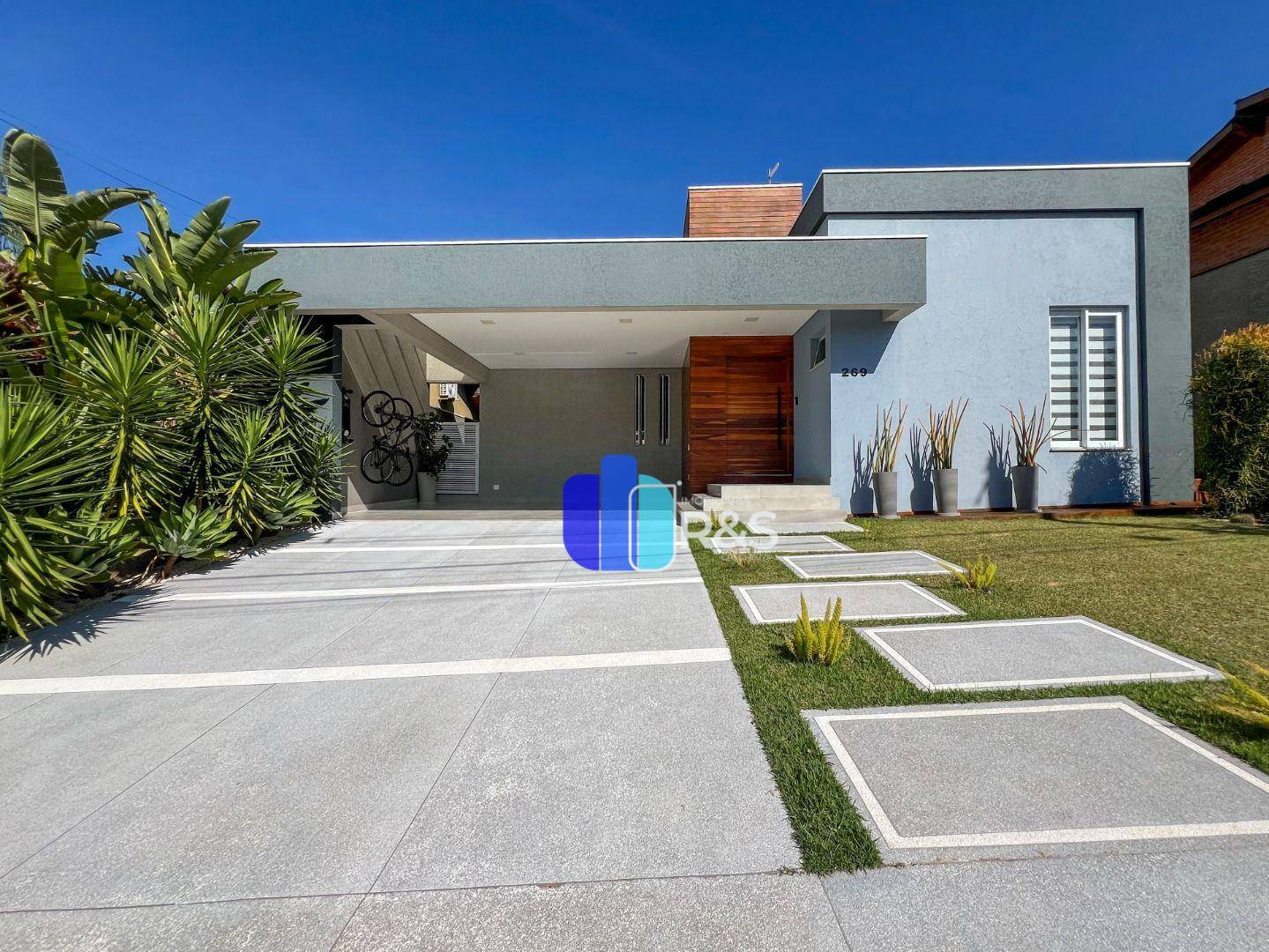 Casa de Condomínio à venda com 3 quartos, 278m² - Foto 1