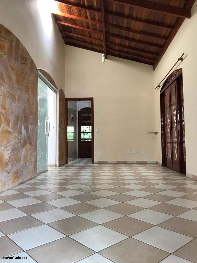 Casa à venda com 2 quartos, 200m² - Foto 10