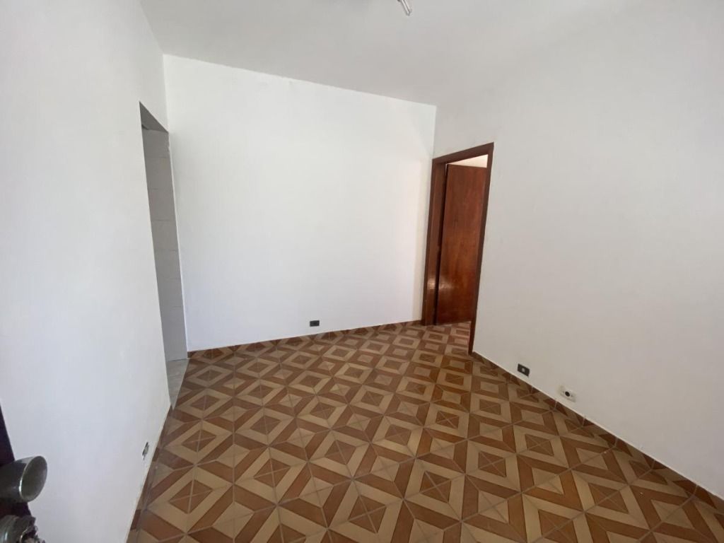 Casa à venda com 2 quartos, 200m² - Foto 17