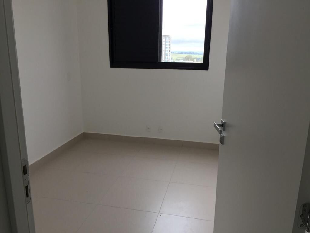 Apartamento para alugar com 2 quartos, 66m² - Foto 17