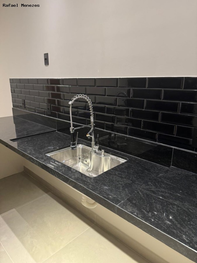 Casa à venda com 3 quartos, 93m² - Foto 9
