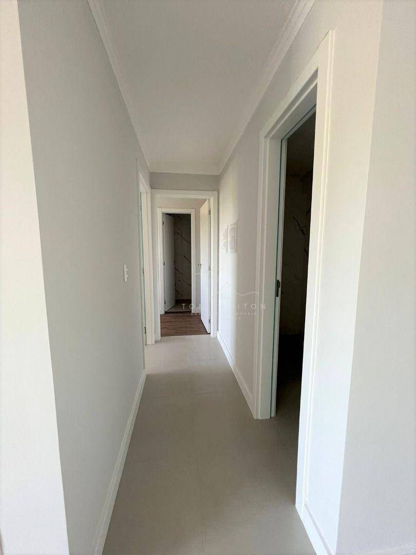 Apartamento à venda com 2 quartos, 70m² - Foto 8