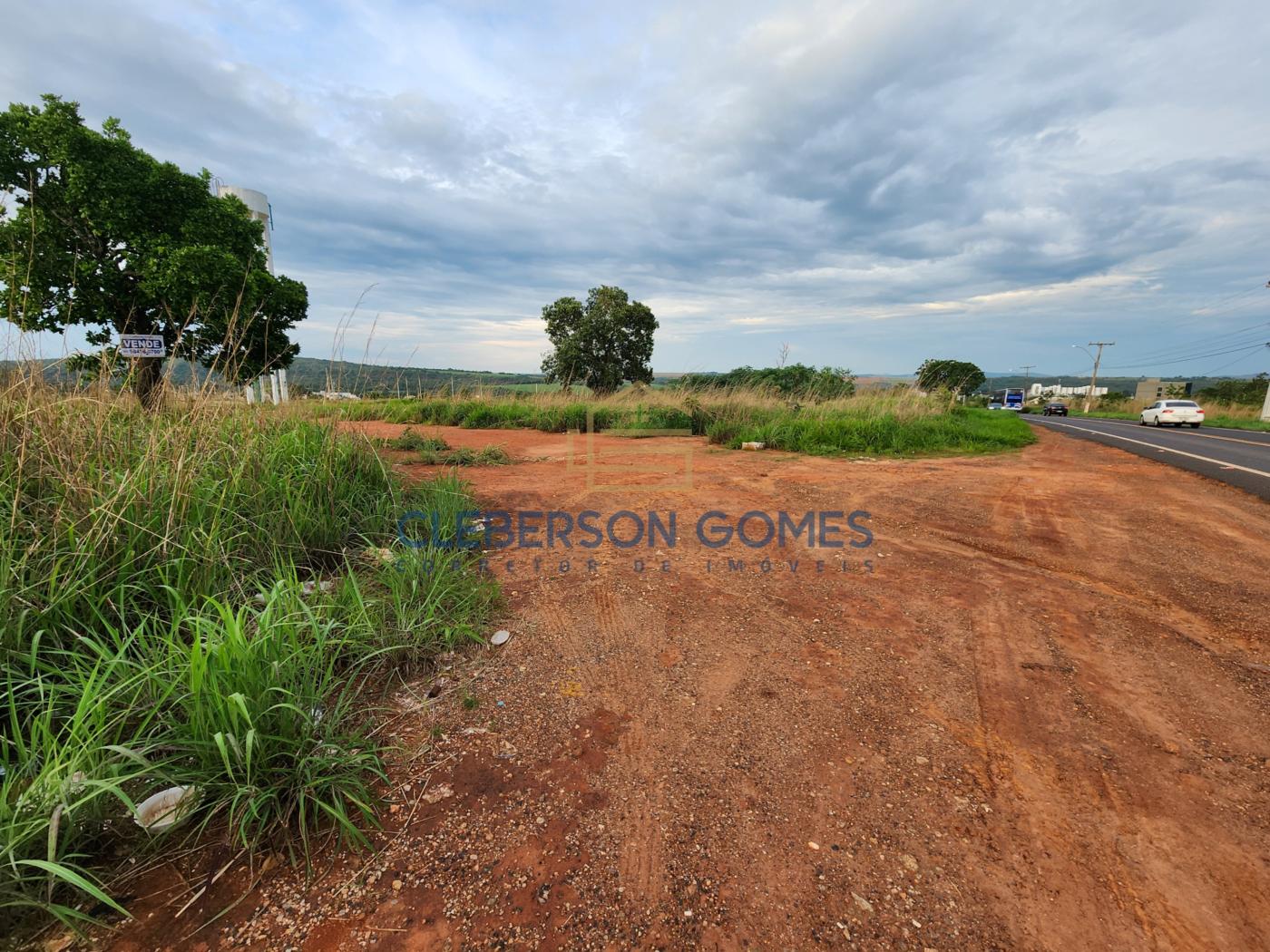 Terreno à venda, 1000m² - Foto 3