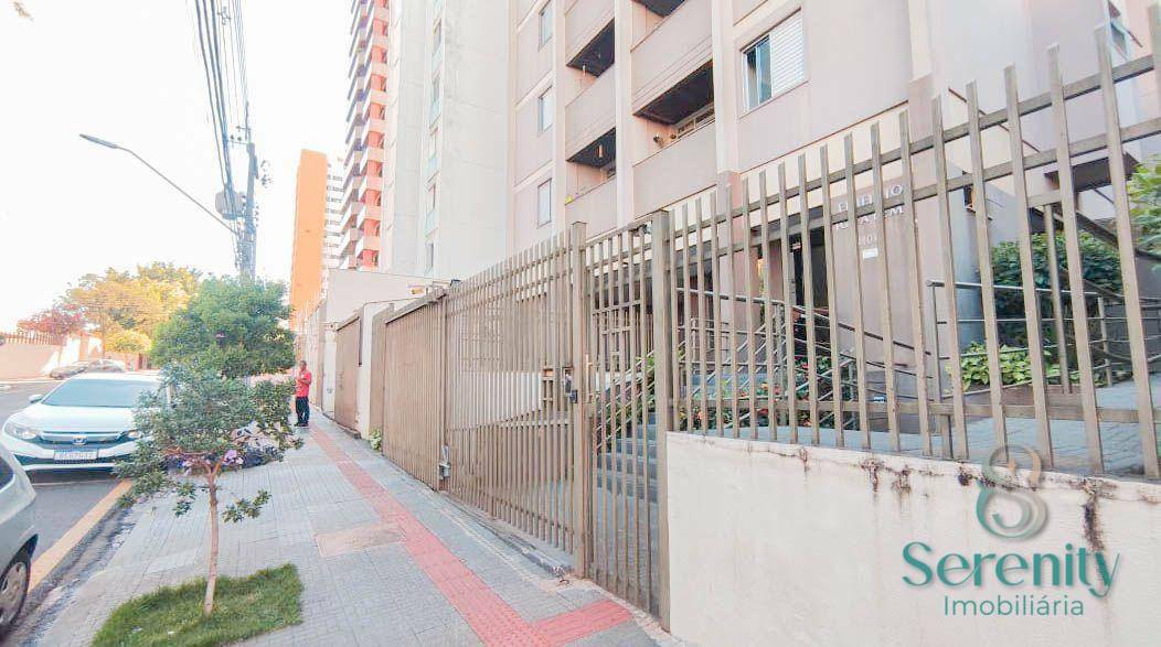 Apartamento à venda com 2 quartos, 65m² - Foto 2