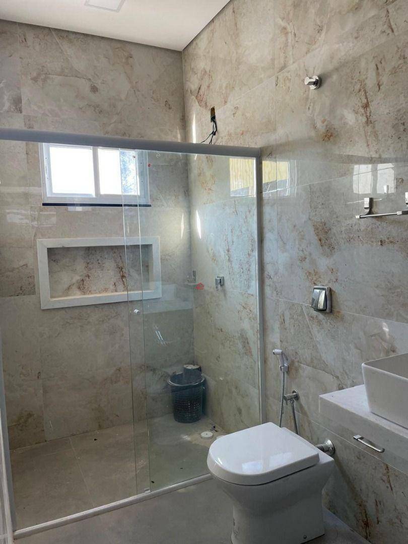 Casa à venda com 3 quartos, 180m² - Foto 14