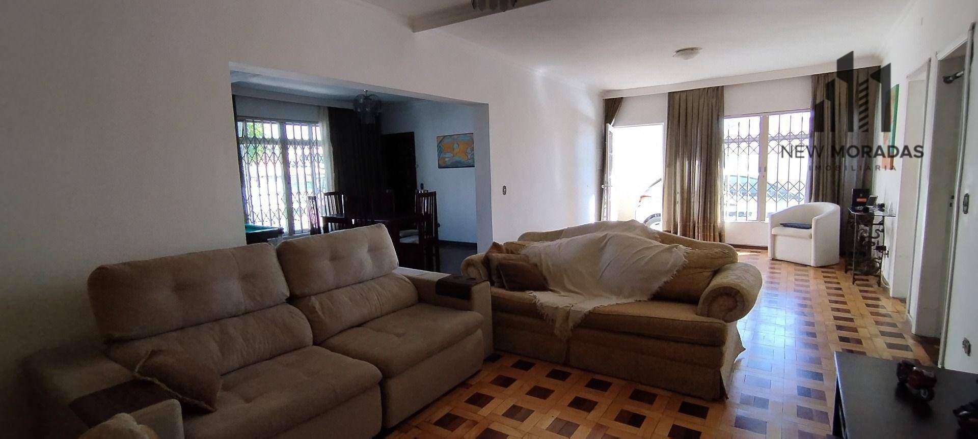 Casa à venda com 4 quartos, 200m² - Foto 3