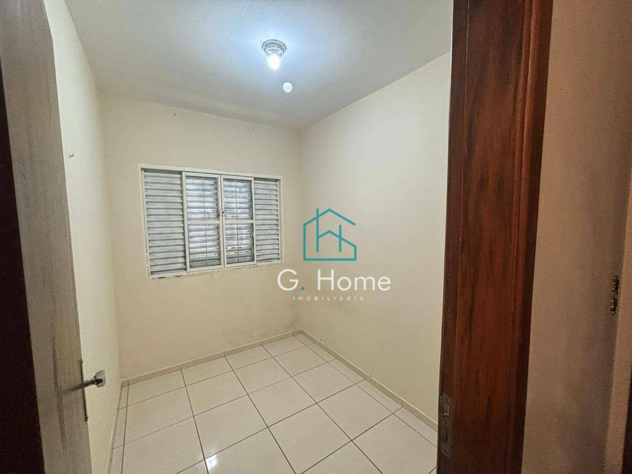 Casa à venda com 4 quartos, 200m² - Foto 9