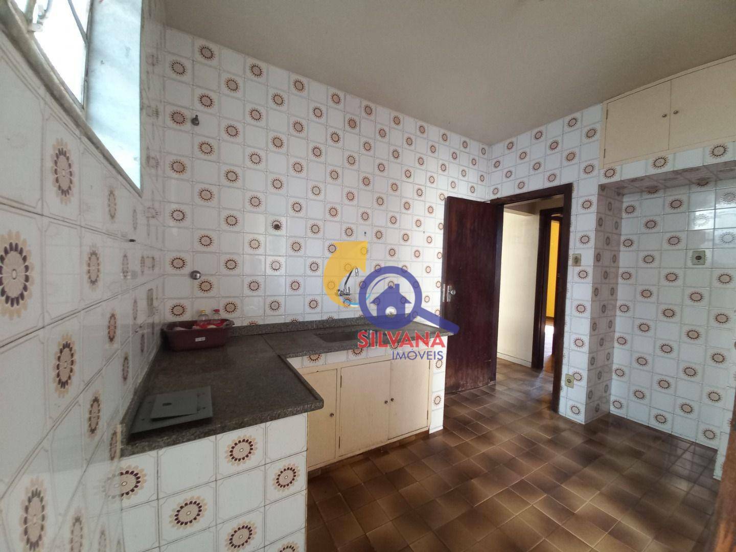 Casa à venda com 3 quartos, 260m² - Foto 12