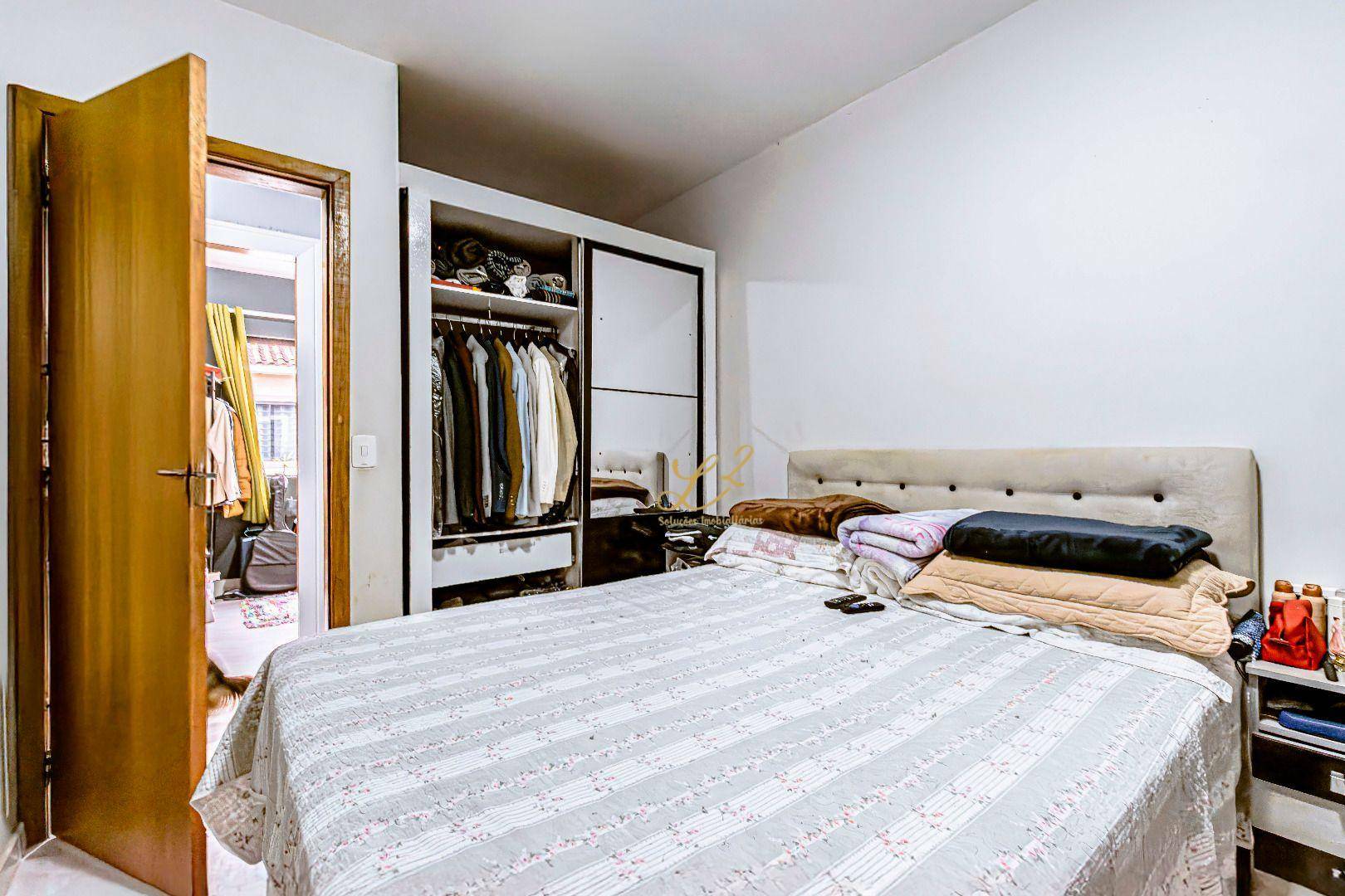 Casa à venda com 3 quartos, 108m² - Foto 12