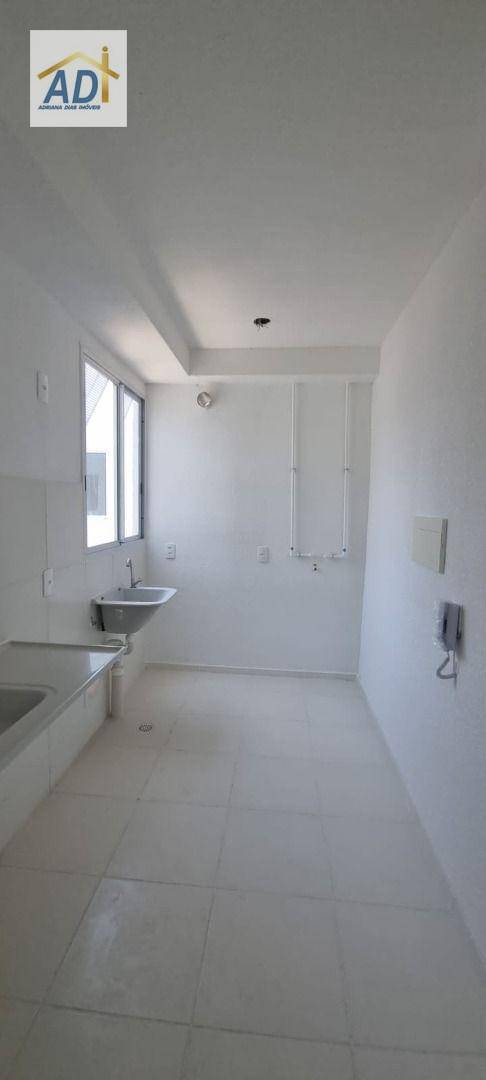 Apartamento para alugar com 2 quartos, 43m² - Foto 4