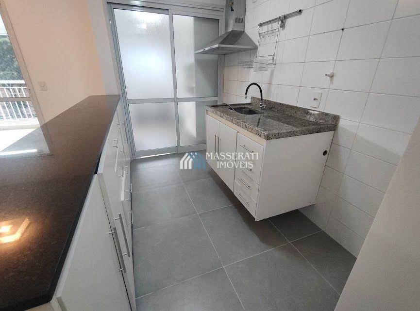 Apartamento para alugar com 2 quartos, 80m² - Foto 13