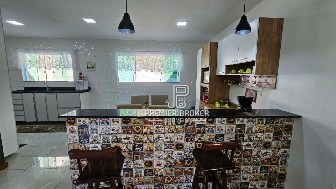 Casa de Condomínio para alugar com 3 quartos, 180m² - Foto 10