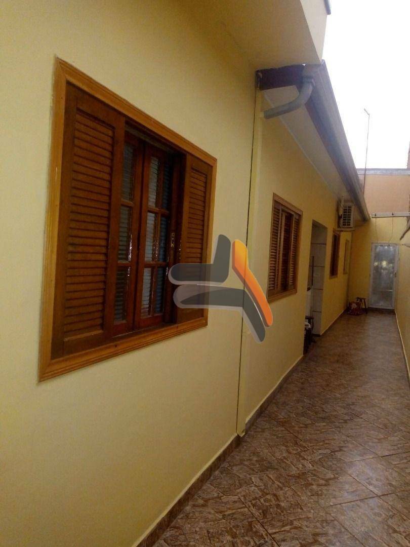 Casa à venda com 2 quartos, 142M2 - Foto 2