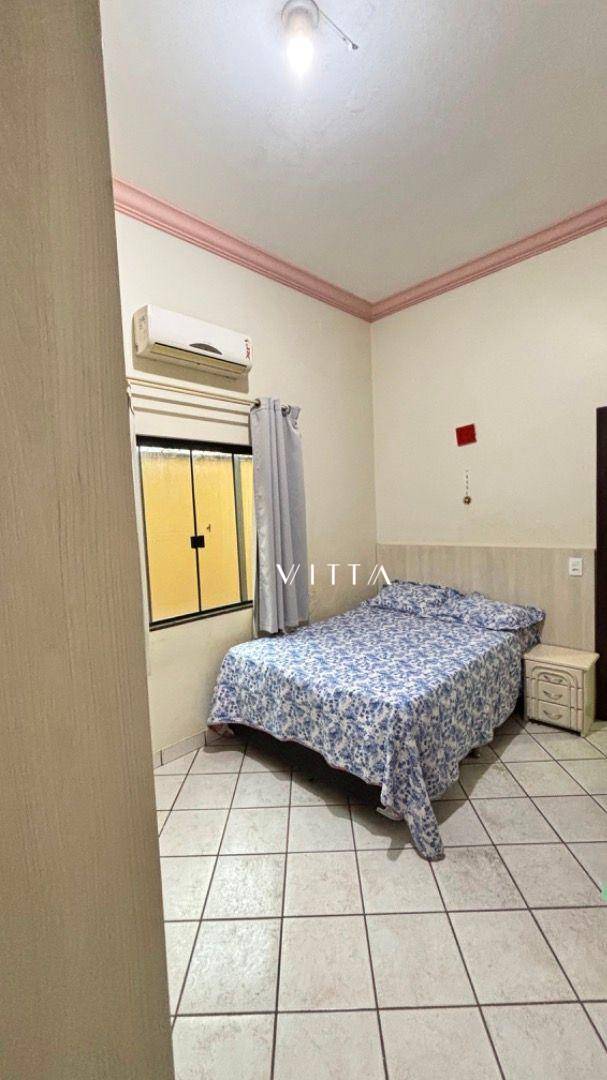 Casa, 6 quartos, 165 m² - Foto 3