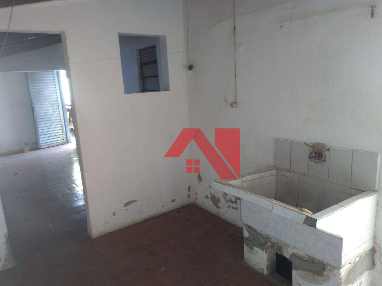 Casa à venda com 4 quartos, 150m² - Foto 5