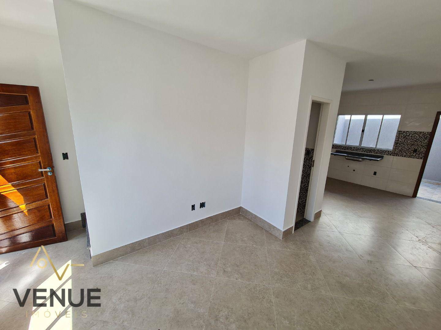 Sobrado à venda com 2 quartos, 64m² - Foto 4