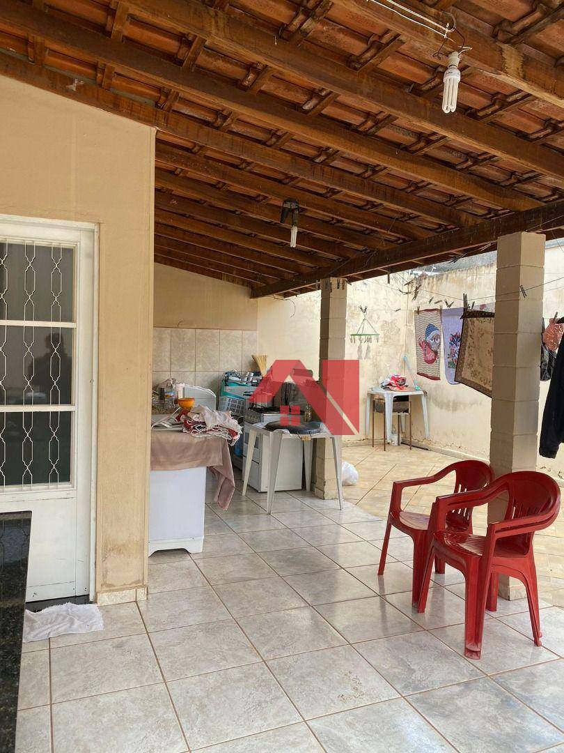 Casa à venda com 3 quartos, 130m² - Foto 13